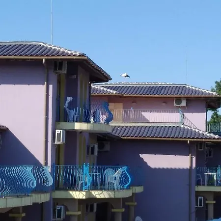 градина - Garden Sozopol